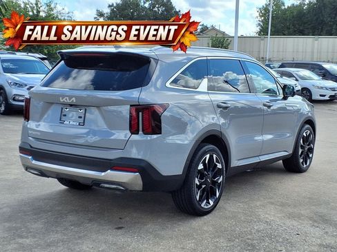 Used 2025 Kia Sorento SX FWD image 4