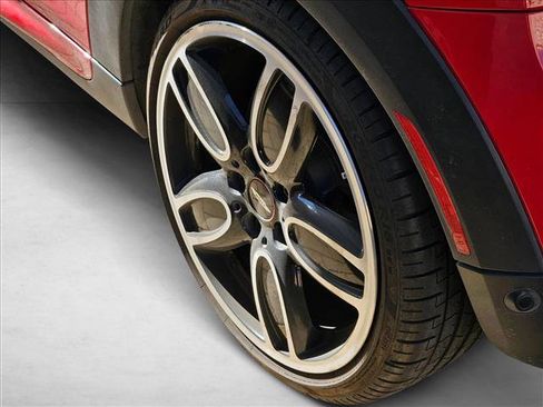 Used 2017 MINI Cooper S image 12