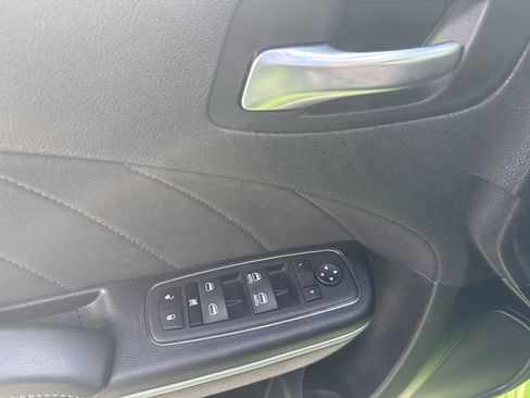 Used 2023 Dodge Charger Scat Pack RWD image 17