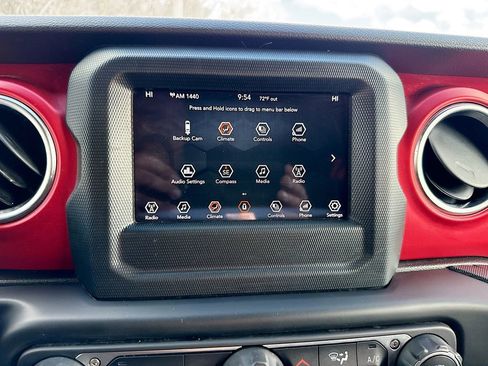 Used 2021 Jeep Wrangler Rubicon image 16