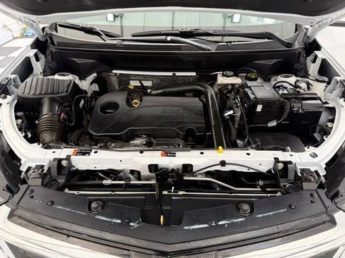 Used 2023 Chevrolet Equinox LT w/ LPO, Floor Liner Package AWD/4WD image 8