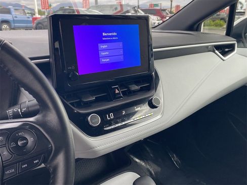 Certified 2025 Toyota Corolla SE image 27