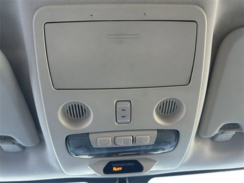 Certified 2018 Ford EcoSport SES image 26