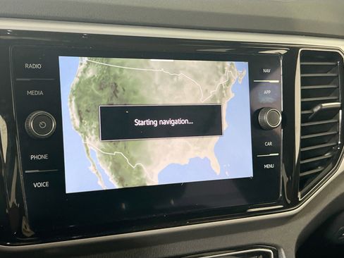 Used 2022 Volkswagen Atlas Cross Sport SEL Premium R-Line image 13