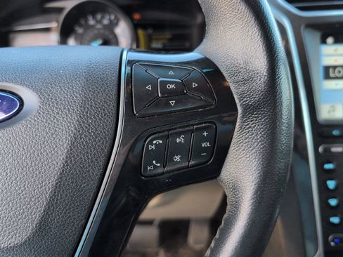 Used 2018 Ford Explorer Limited w/ Ford Safe & Smart Package FWD image 24