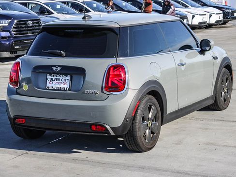 Used 2023 MINI Cooper SE image 9