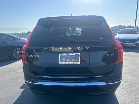 Used 2023 Volvo XC90 B5 Plus w/ Protection Package Premier AWD/4WD image 6