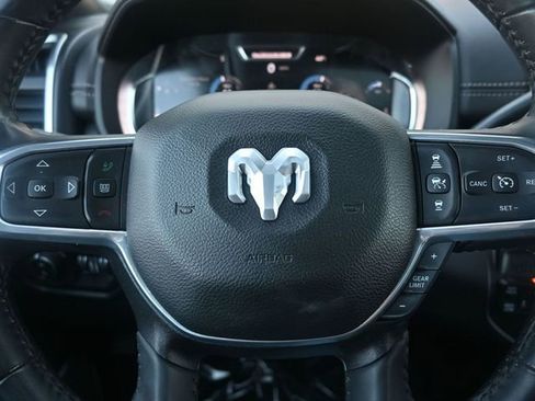 Used 2024 RAM 3500 Laramie w/ Night Edition image 31