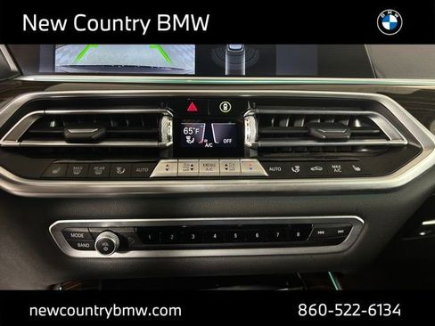 Used 2021 BMW X5 xDrive40i w/ Premium Package image 24