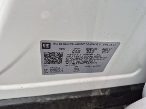 Used 2023 GMC Terrain SLT AWD/4WD image 33