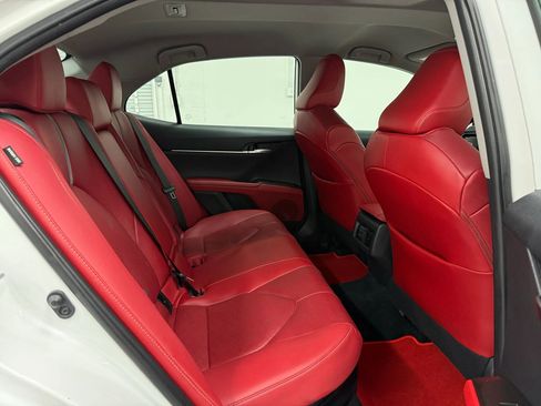 Used 2021 Toyota Camry XSE w/ Navigation Upgrade Package image 14