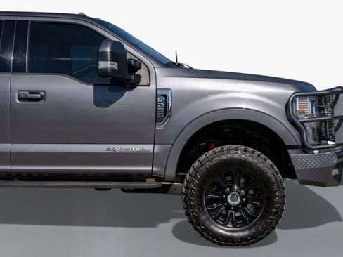 Used 2021 Ford F250 Lariat w/ Tremor Off-Road Package image 7