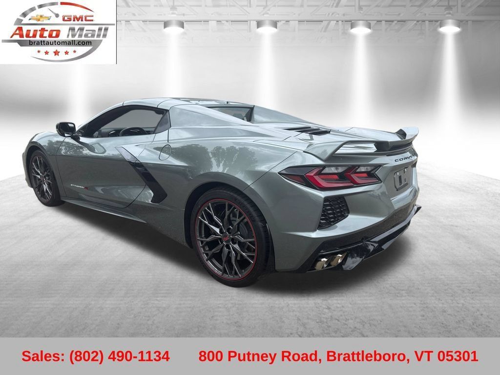 Used 2023 Chevrolet Corvette Stingray Preferred Conv w/ Z51 Performance Package RWD image 3