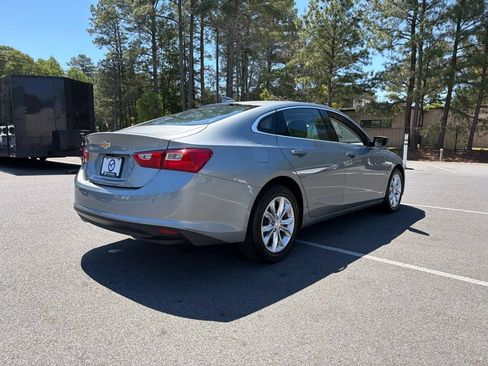 Used 2024 Chevrolet Malibu LT FWD image 4