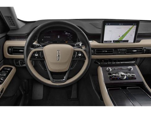 Used 2021 Lincoln Aviator Reserve w/ Equipment Group 208A AWD/4WD image 10