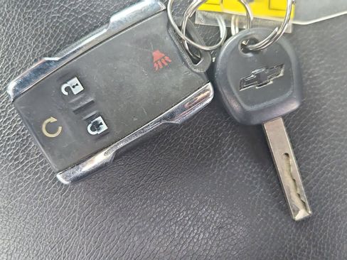 Used 2022 Chevrolet Colorado Z71 w/ Z71 Midnight Edition image 36