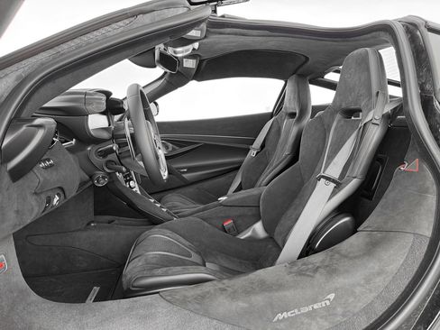 Used 2026 McLaren 750S RWD image 14