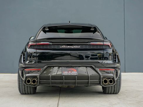 Used 2025 Lamborghini Urus SE image 8