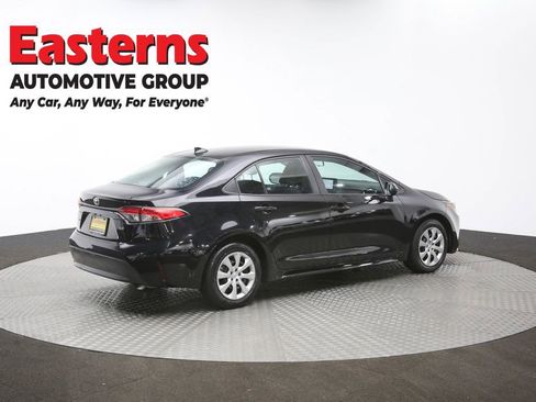 Used 2024 Toyota Corolla LE image 39