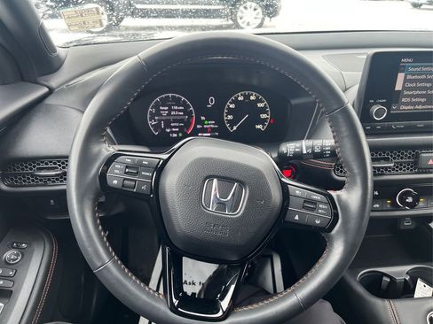 Used 2024 Honda HR-V Sport image 17