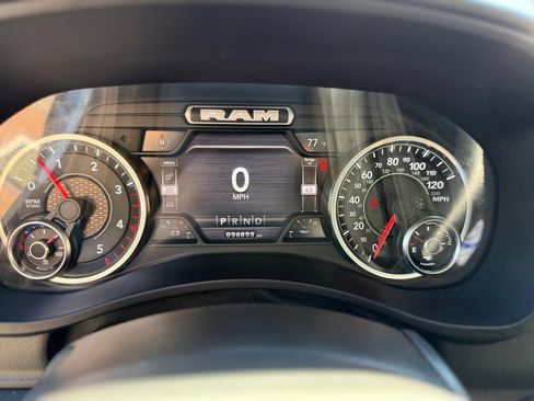 Used 2022 RAM 3500 Big Horn w/ Level A Equipment Group AWD/4WD image 11