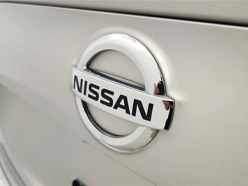 Used 2022 Nissan Rogue Sport SL AWD/4WD image 16