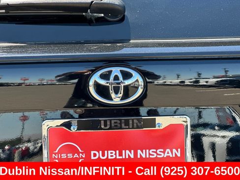 Used 2025 Toyota RAV4 LE AWD/4WD image 46
