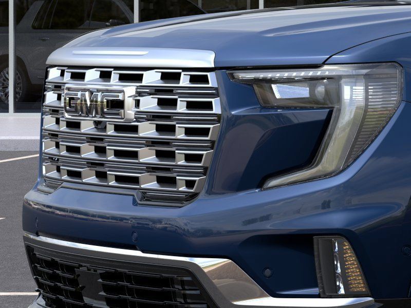 New 2027 GMC Acadia Denali w/ Denali Reserve Package FWD image 13