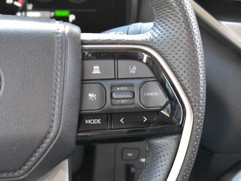 Used 2024 Toyota Tundra Limited AWD/4WD image 63