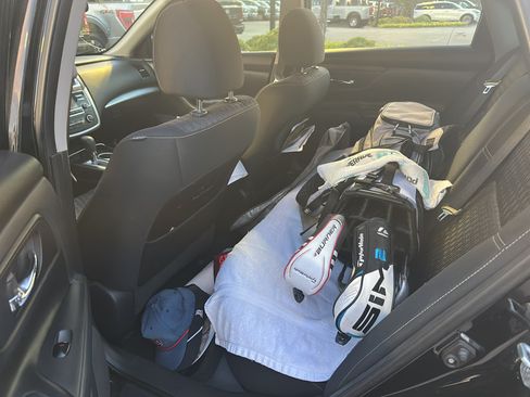 Used 2017 Nissan Altima 2.5 S w/ Power Driver Seat Package FWD image 5