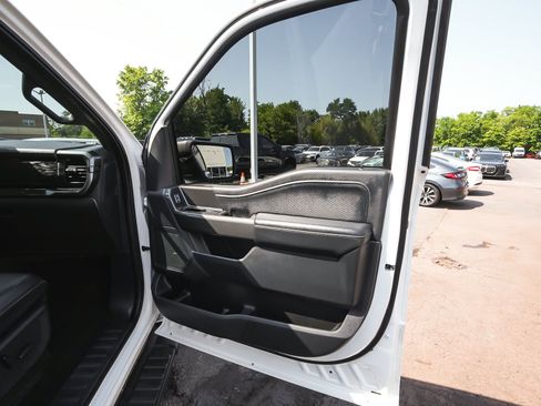 Used 2022 Ford F150 XLT w/ Equipment Group 302A High AWD/4WD image 14