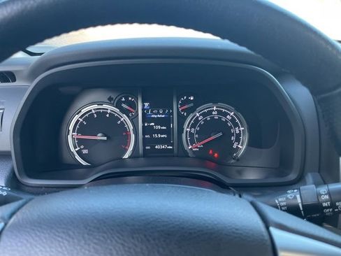 Used 2023 Toyota 4Runner Limited AWD/4WD image 22