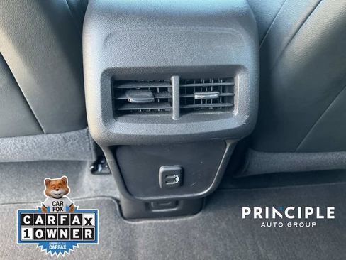 Used 2022 Chevrolet Equinox RS w/ Infotainment Package FWD image 29