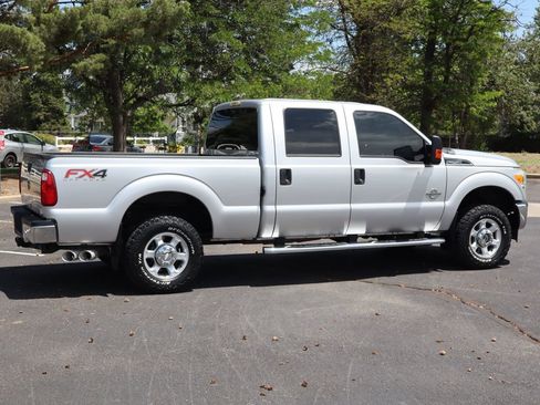 Used 2013 Ford F250 XLT w/ FX4 Off Road Pkg AWD/4WD image 4