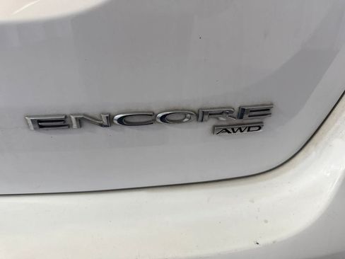 Used 2019 Buick Encore Preferred AWD/4WD image 10