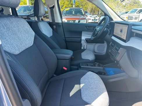 New 2025 Ford Maverick XLT w/ Equipment Group 302A image 31