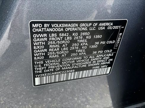 Used 2021 Volkswagen Atlas Cross Sport SE AWD/4WD image 34