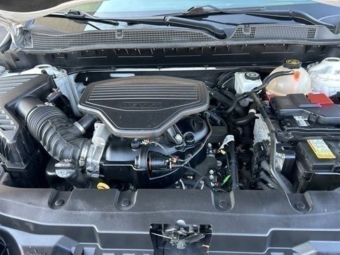 Used 2020 Chevrolet Blazer RS w/ LPO, Floor Liner Package image 16