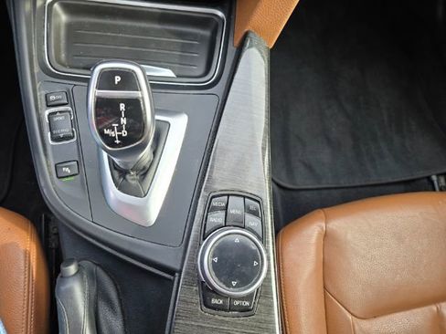 Used 2014 BMW 328i Gran Turismo xDrive image 21