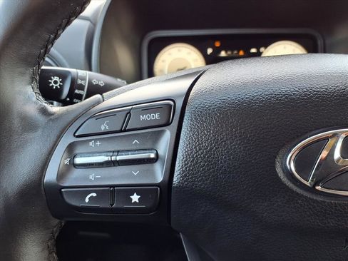 Used 2023 Hyundai Kona Limited w/ Cargo Package image 15