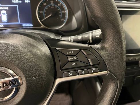 Used 2022 Nissan Leaf S image 23