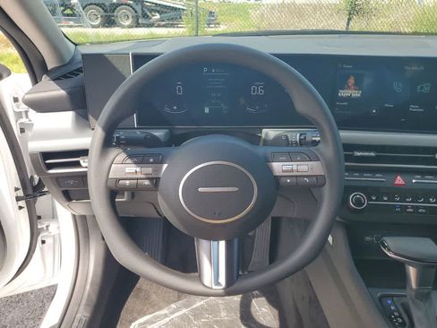 New 2026 Hyundai Sonata SE FWD image 24