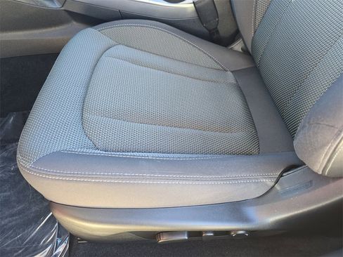 Used 2024 Subaru Crosstrek 2.0i Premium image 30