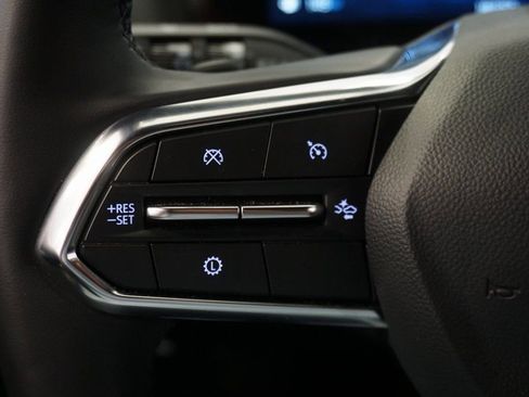 Certified 2025 Chevrolet Equinox LT image 19