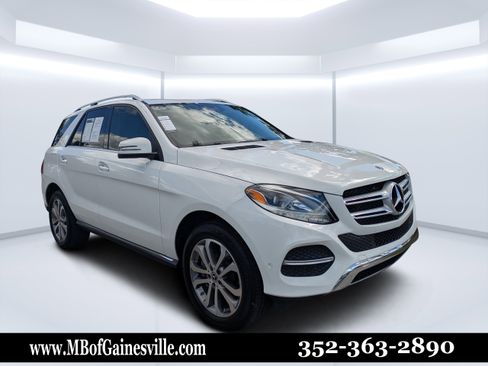 Used 2019 Mercedes-Benz GLE 400 4MATIC image 1