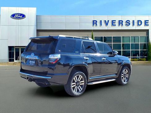 Used 2015 Toyota 4Runner Limited image 6