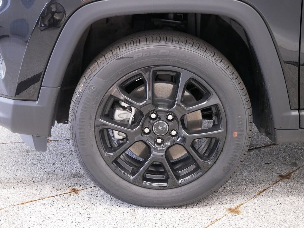New 2026 Jeep Compass Latitude AWD/4WD image 11