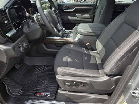 New 2026 Chevrolet Silverado 1500 LT Trail Boss AWD/4WD image 16
