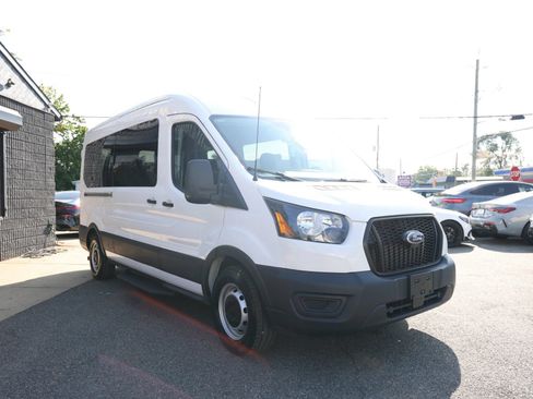 Used 2023 Ford Transit 350 XL RWD image 3