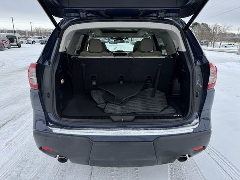 Used 2024 Subaru Ascent Limited w/ Technology Package image 38
